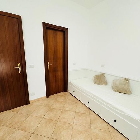 Cinecitta Rooms Rome Buitenkant foto